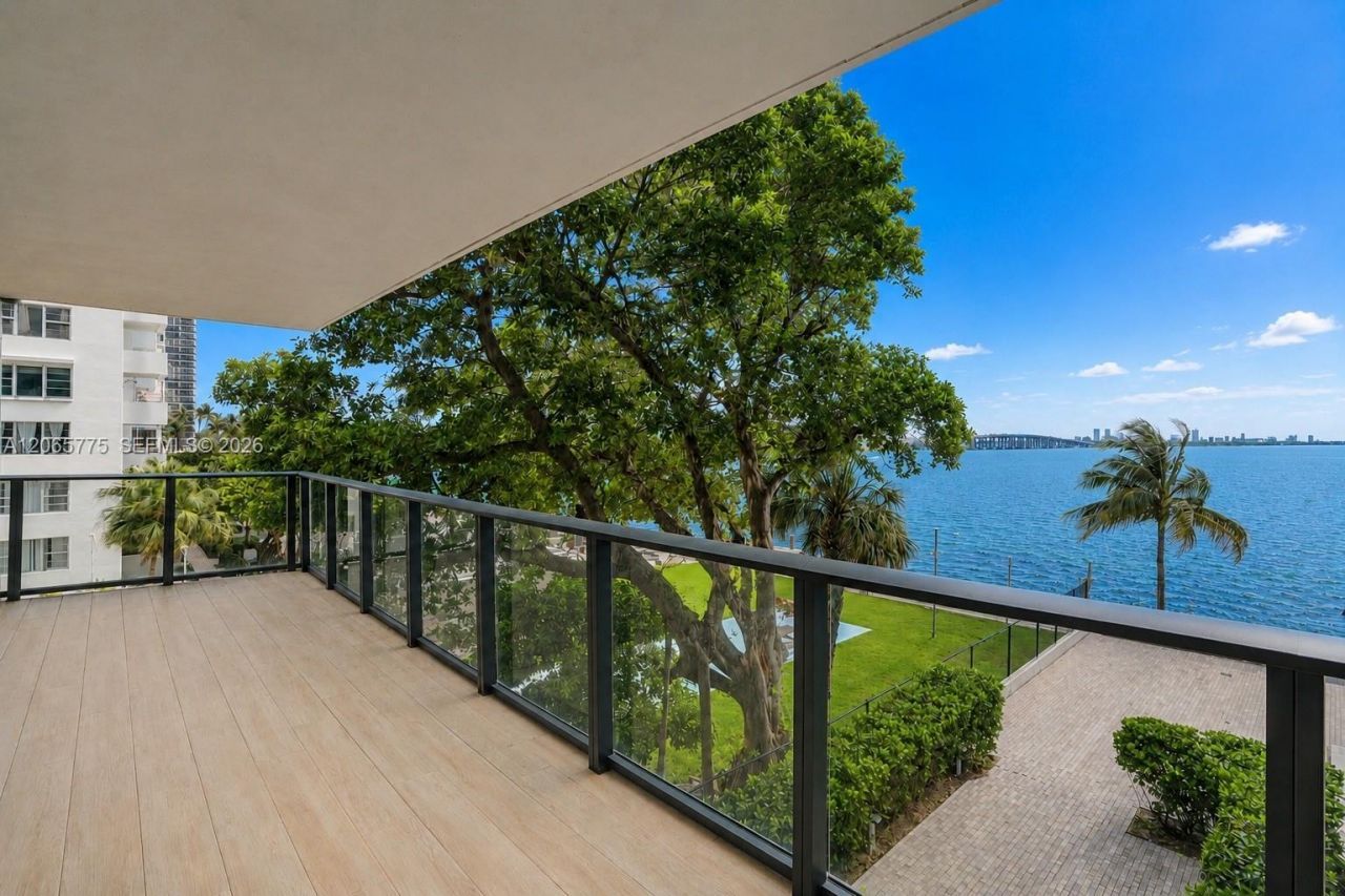 3131 NE 7th Ave, Unit 306, Miami, FL 33137 Photo