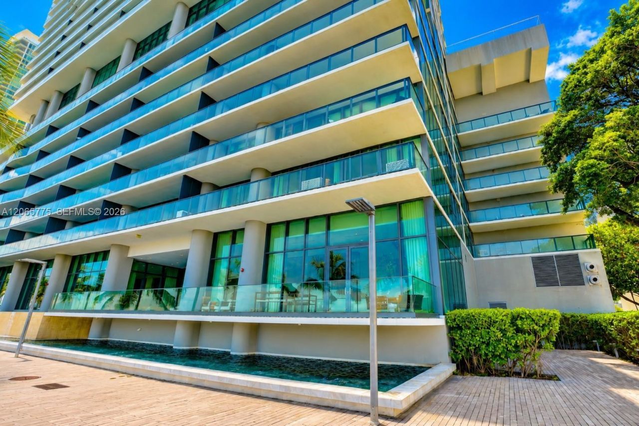 3131 NE 7th Ave, Unit 306, Miami, FL 33137 Photo