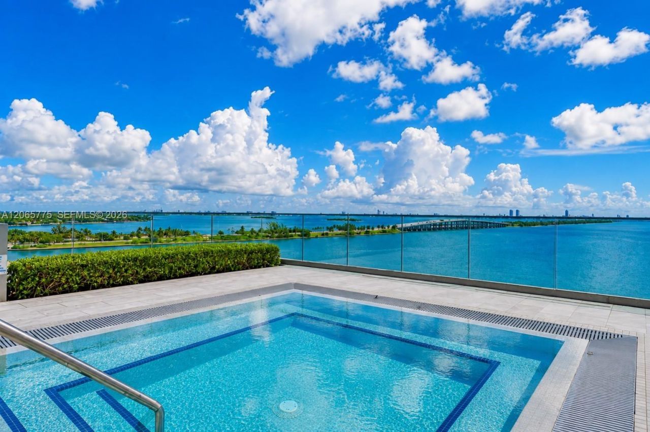3131 NE 7th Ave, Unit 306, Miami, FL 33137 Photo
