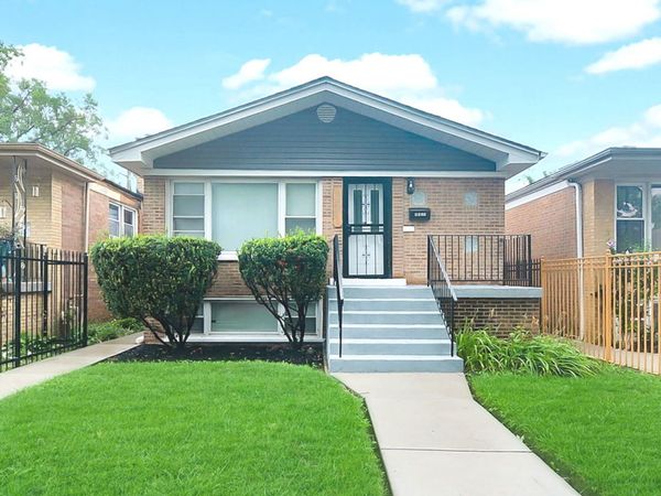 6525 S Bell Avenue, Chicago, IL 60636
