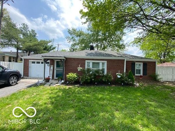 7221 E 10th Street, Indianapolis, IN 46219