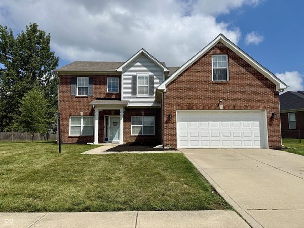 5798 W Glenview Drive , McCordsville, IN 46055