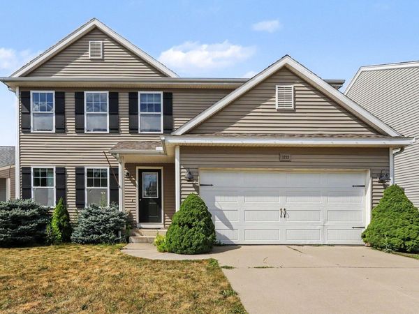 1232 Ellery Grove Court, Vicksburg, MI 49097