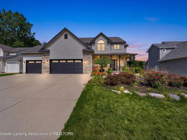 2456 Houghton Hollow Drive, Lansing, MI 48911