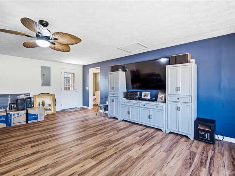 7028 Safari Drive, Huber Heights, OH 45424 Photo 16