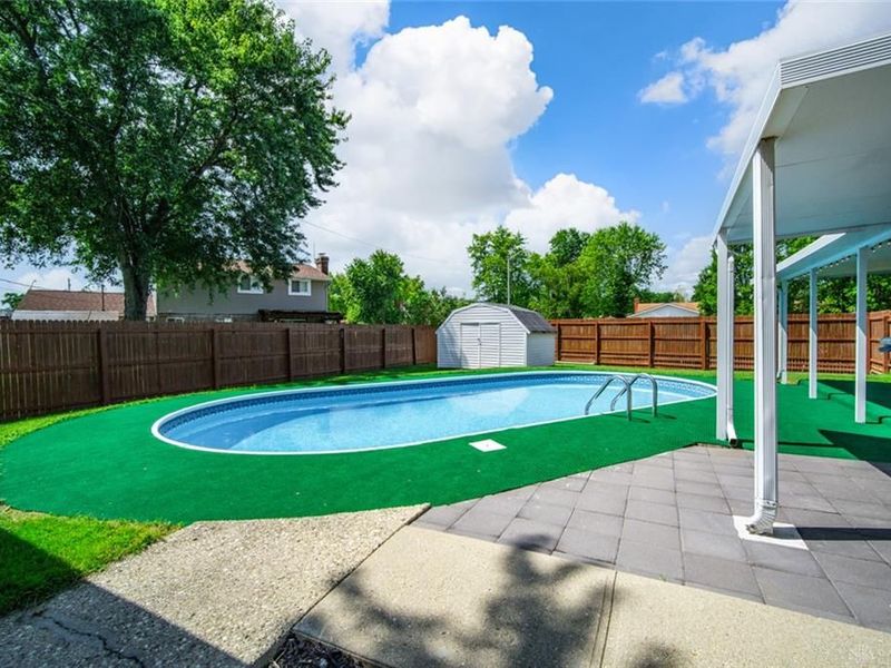 7028 Safari Drive, Huber Heights, OH 45424 Photo 32