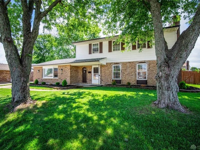 7028 Safari Drive, Huber Heights, OH 45424 Photo 38