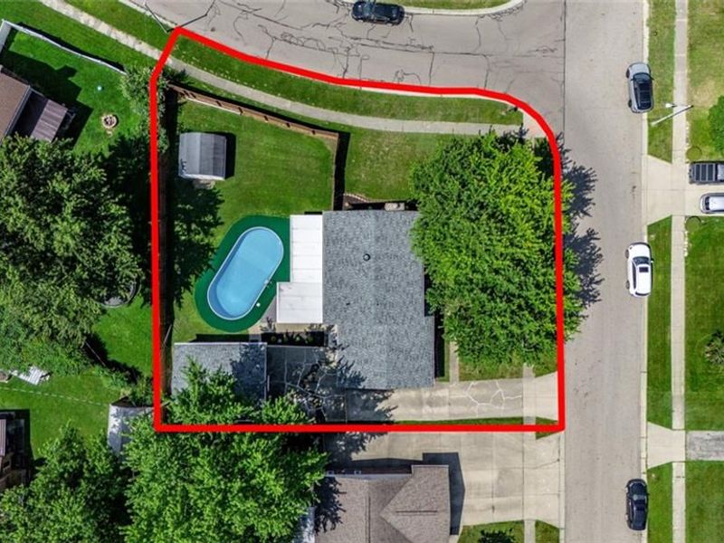 7028 Safari Drive, Huber Heights, OH 45424 Photo 4