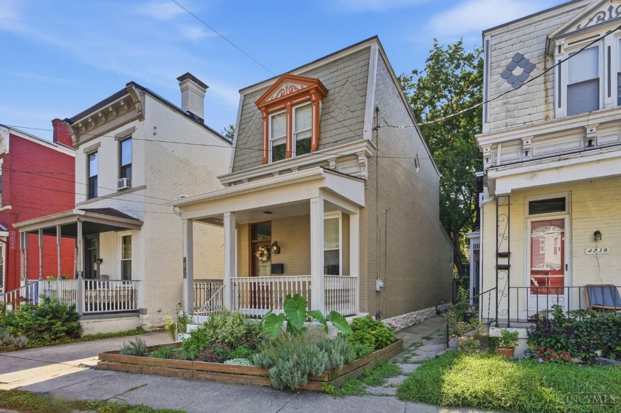 4237 Turrill Street, Cincinnati, OH 45223 Main Photo