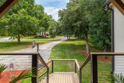 106 Berkshire Drive photo 4