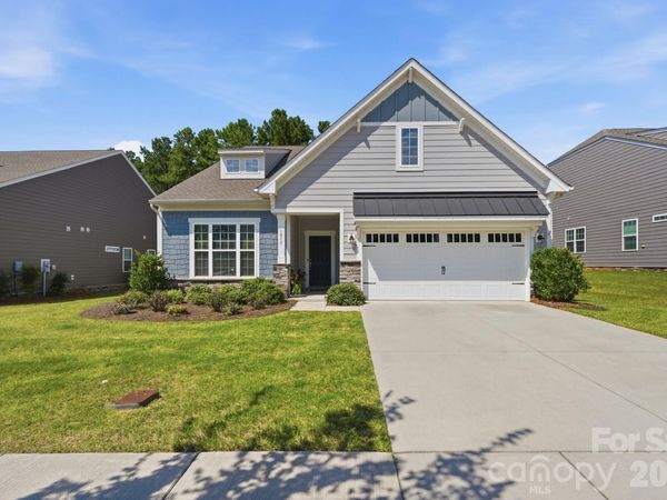 1017 Dali Boulevard, Mount Holly, NC 28120