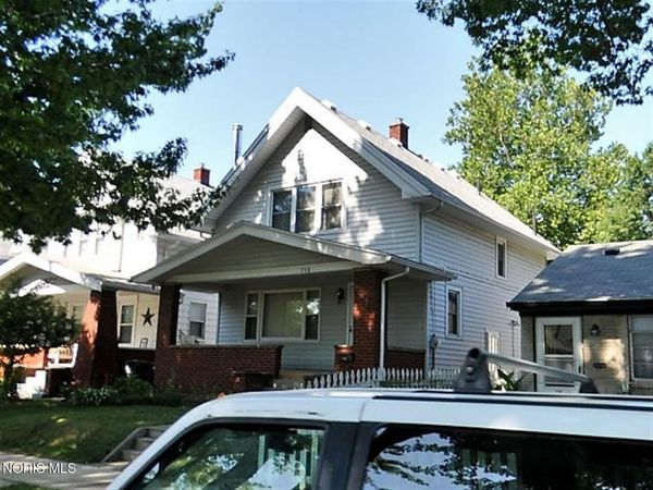 738 Geneva Avenue , Toledo, OH 43609