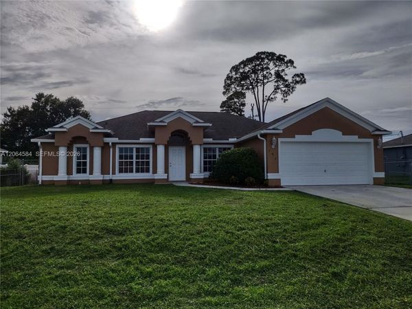 151 SW South Wakefield Cir , Unit -, Port St. Lucie, FL 34953