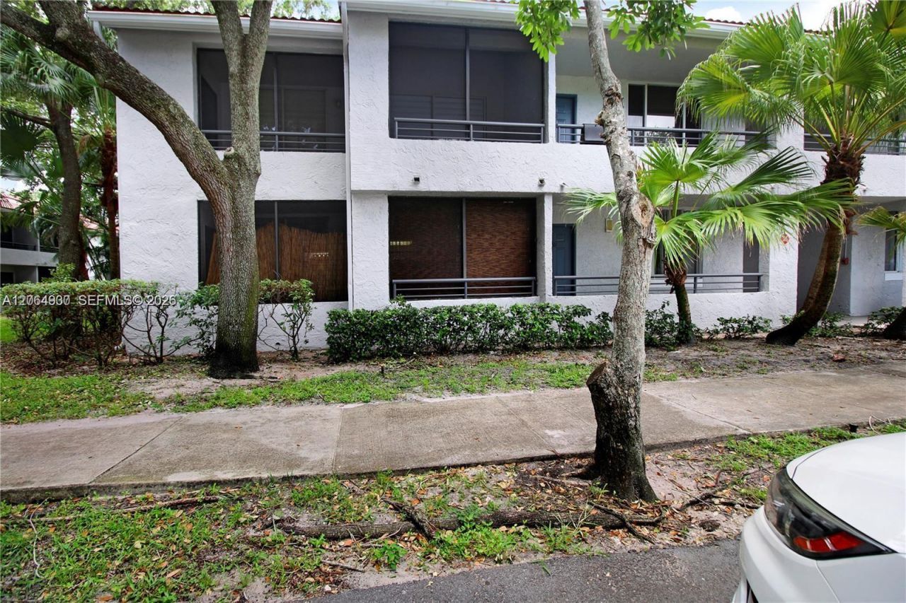 831 Lyons Rd , Unit 23101, Coconut Creek, FL 33063 Photo