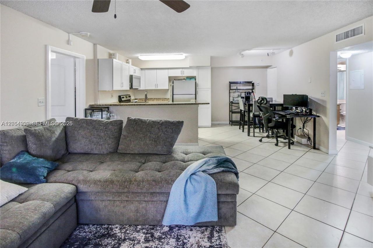 831 Lyons Rd , Unit 23101, Coconut Creek, FL 33063 Photo