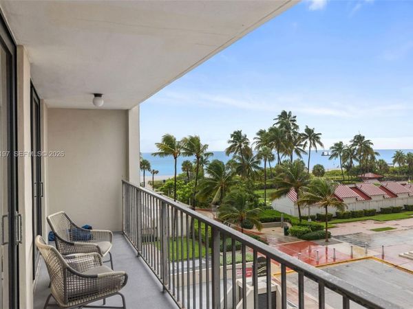 2625 Collins Ave , Unit 402, Miami Beach, FL 33140