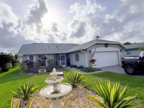7112 NW 107th Ave , Tamarac, FL 33321