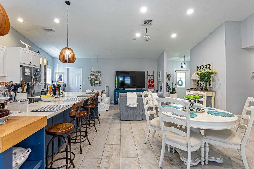 7112 NW 107th Ave, Tamarac, FL 33321 Photo