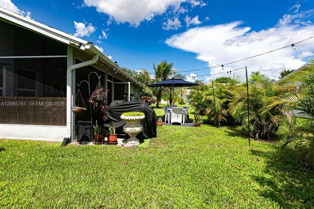 7112 NW 107th Ave, Tamarac, FL 33321 Photo