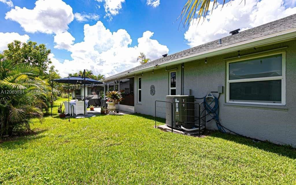 7112 NW 107th Ave, Tamarac, FL 33321 Photo