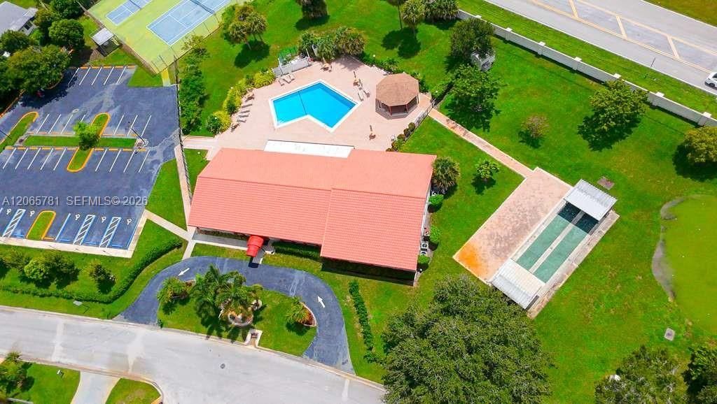 7112 NW 107th Ave, Tamarac, FL 33321 Photo