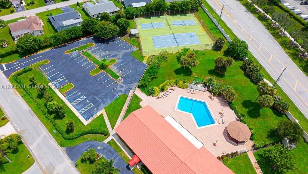7112 NW 107th Ave, Tamarac, FL 33321 Photo