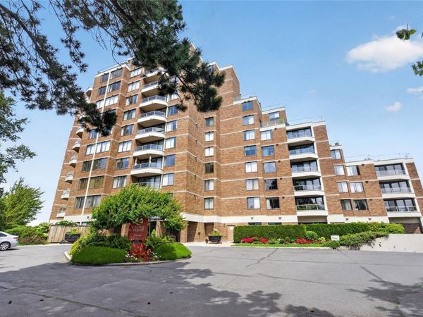 225 Belleville St, Unit #710, Victoria, BC V8V 4T9