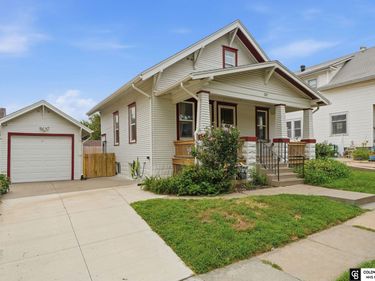 1137 S 8th Street, Lincoln, NE 68502