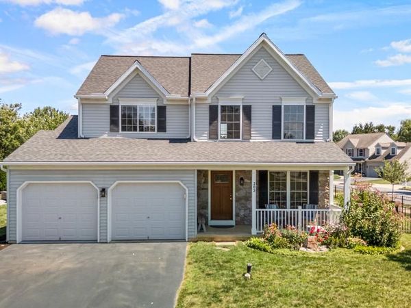 203 DEERFIELD LANE, LITITZ, PA 17543