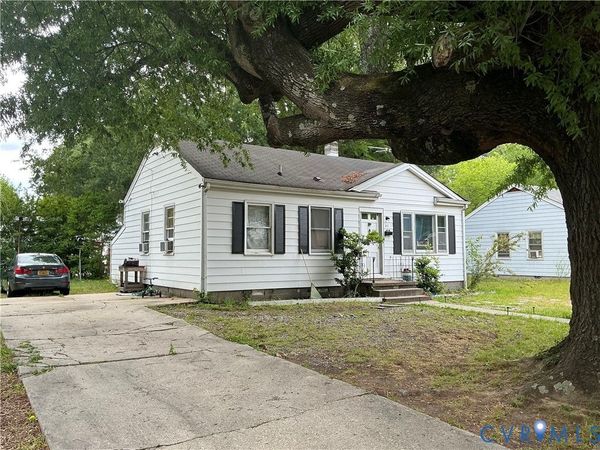 80 Henrico Street, Petersburg, VA 23803