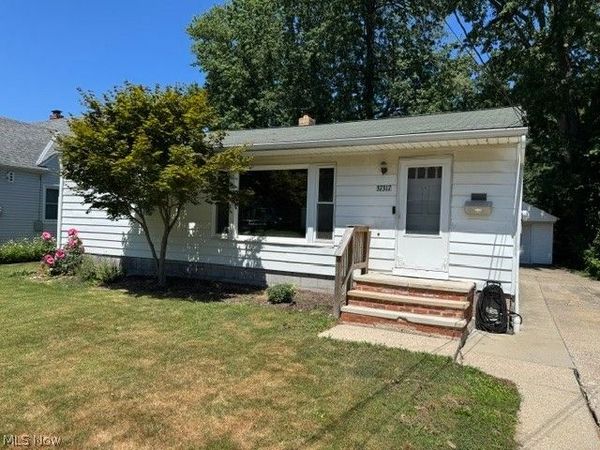 37317 Park Avenue , Willoughby, OH 44094