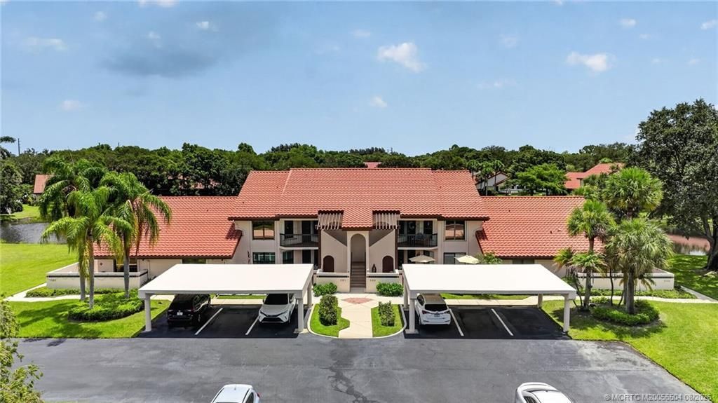 3410 SE Martinique Trace, Unit 201, Stuart, FL 34997 Photo