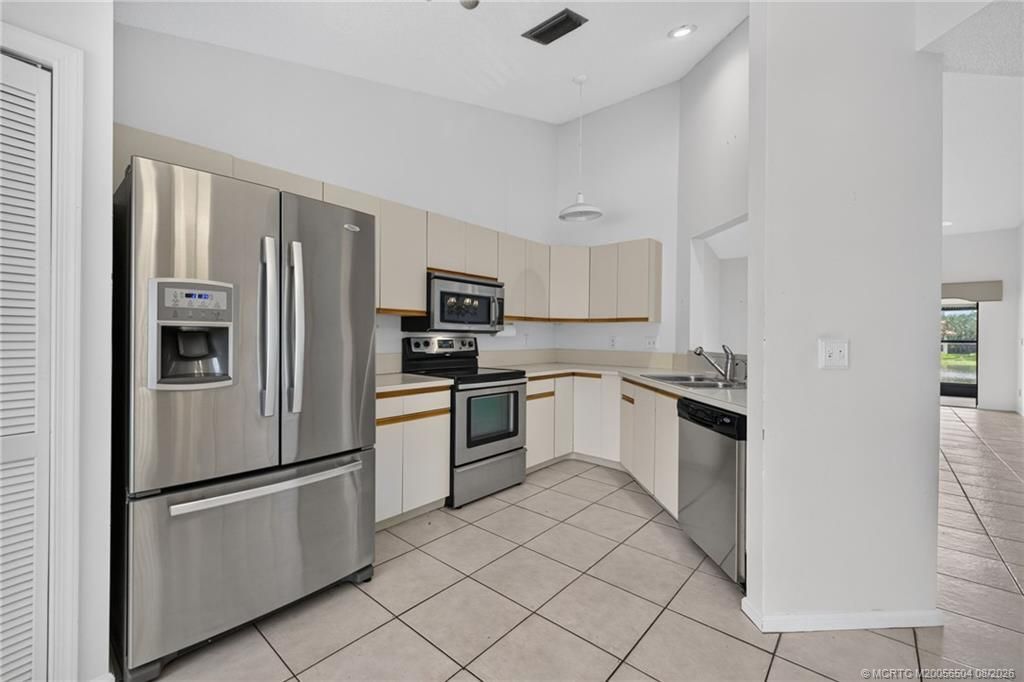 3410 SE Martinique Trace, Unit 201, Stuart, FL 34997 Photo