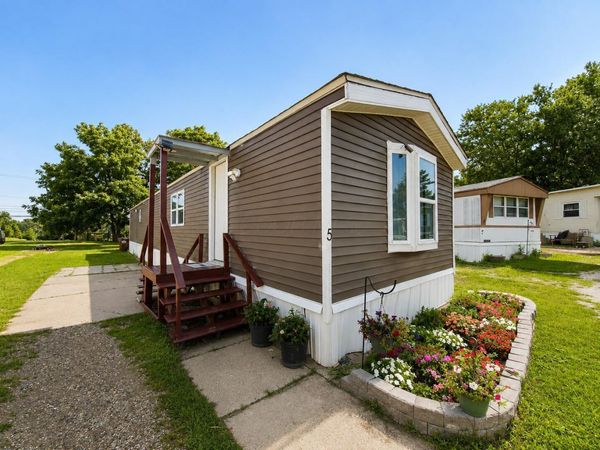 6244 London Groveport , Grove City, OH 43123