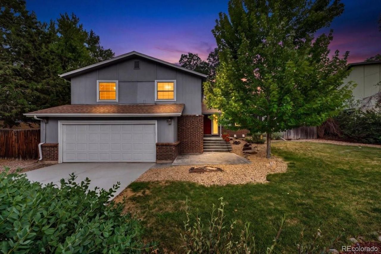 7414 S Washington Circle, Littleton, CO 80122 Main Photo