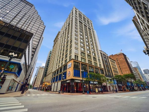 8 W Monroe Street, Unit 1904, Chicago, IL 60603