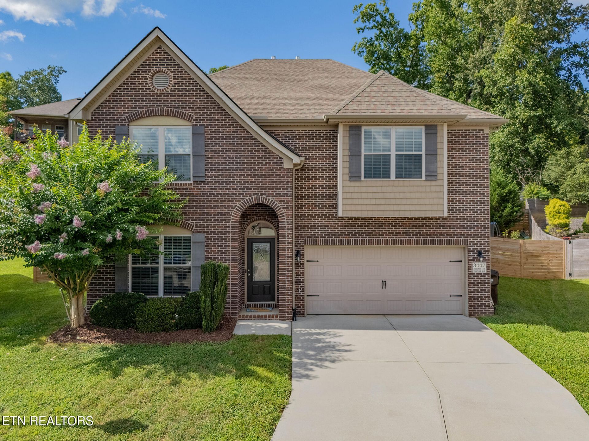 3447 Greentree Lane, Knoxville, TN 37931 Main Photo
