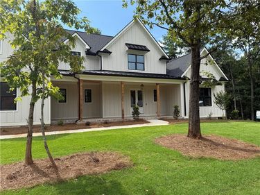 5990 Warpath Road, Flowery Branch, GA 30542