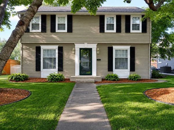 1857 Ford Parkway, Saint Paul, MN 55116