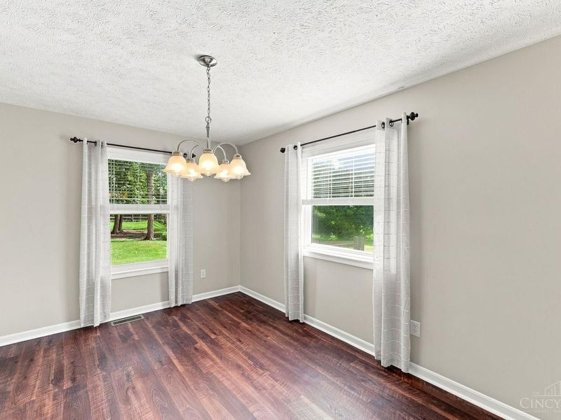 152 Saddle Creek Lane, Hamilton Twp, OH 45039 Photo 11