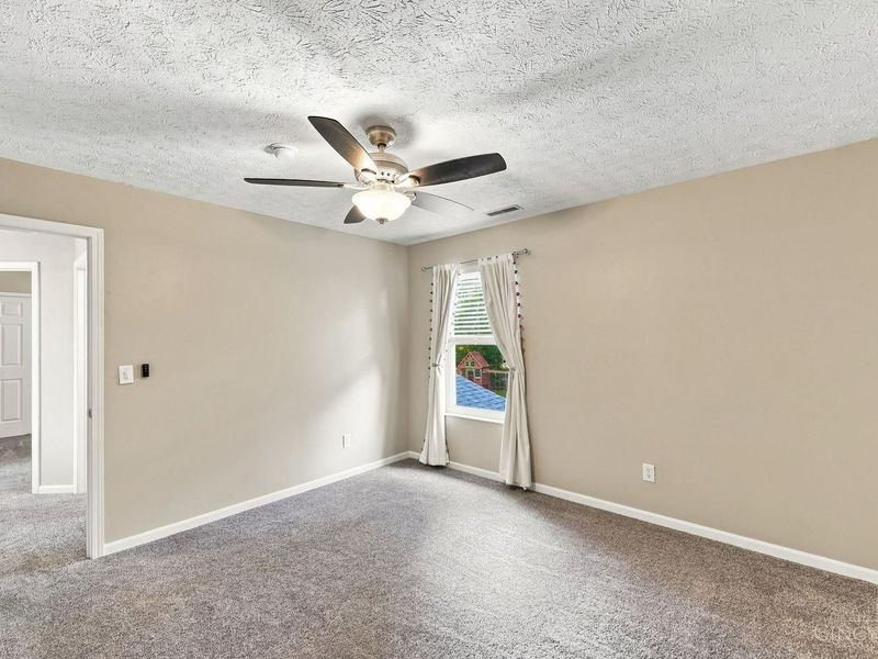 152 Saddle Creek Lane, Hamilton Twp, OH 45039 Photo 39