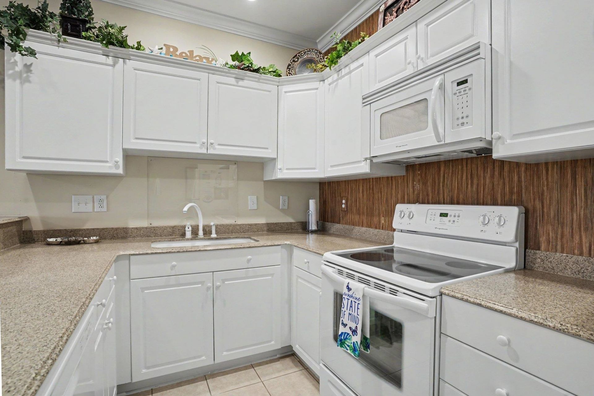 1008 Ray Costin Way Photo 13