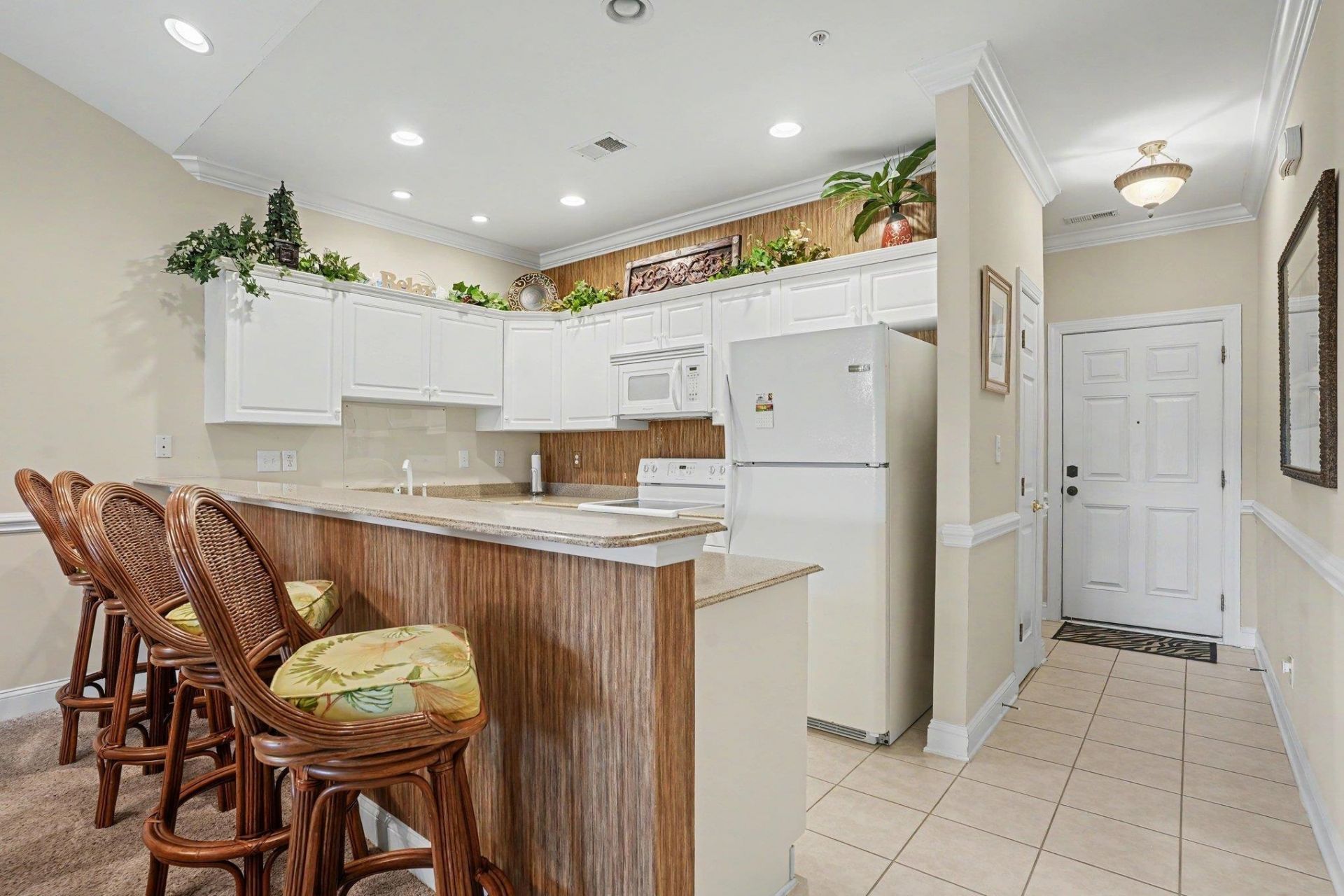 1008 Ray Costin Way Photo 6