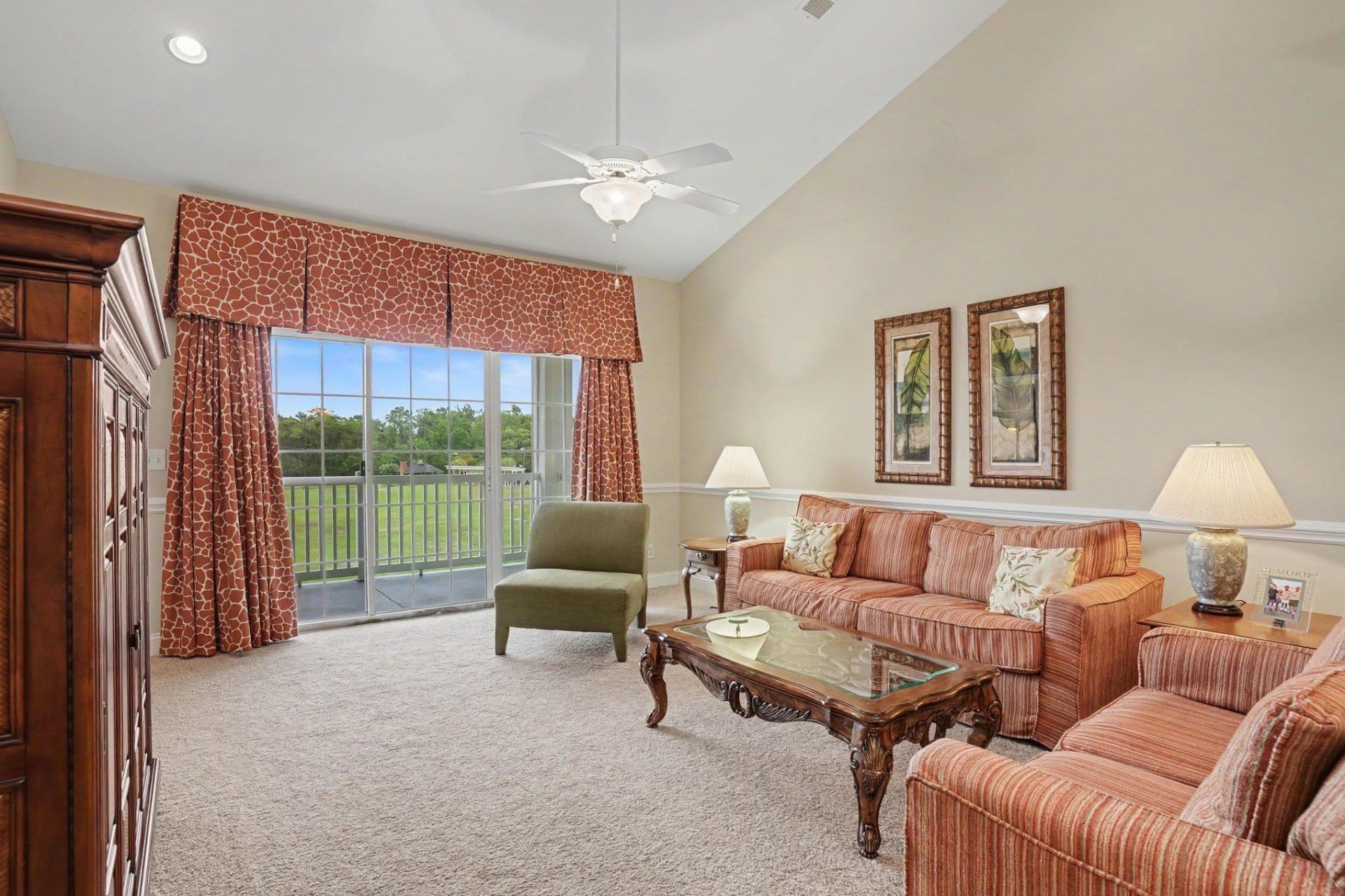 1008 Ray Costin Way Photo 8
