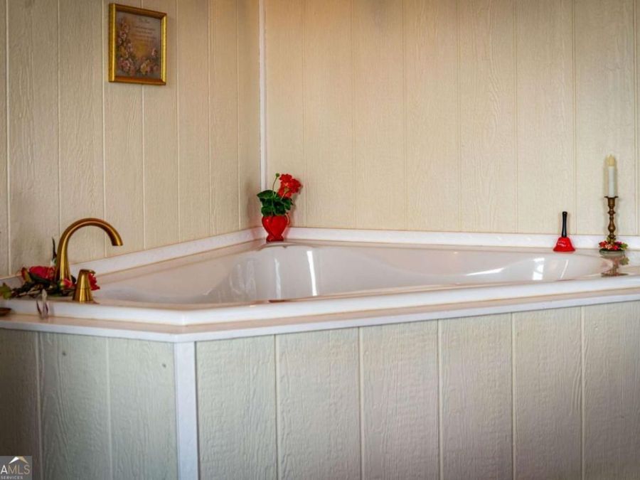 Property Image 64