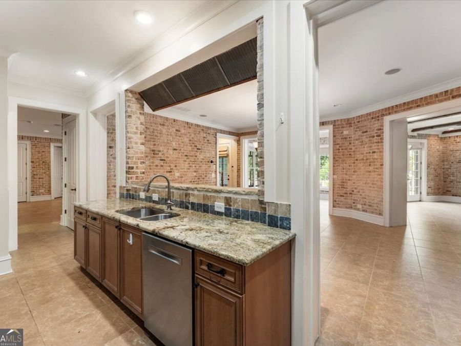 Property Image 83
