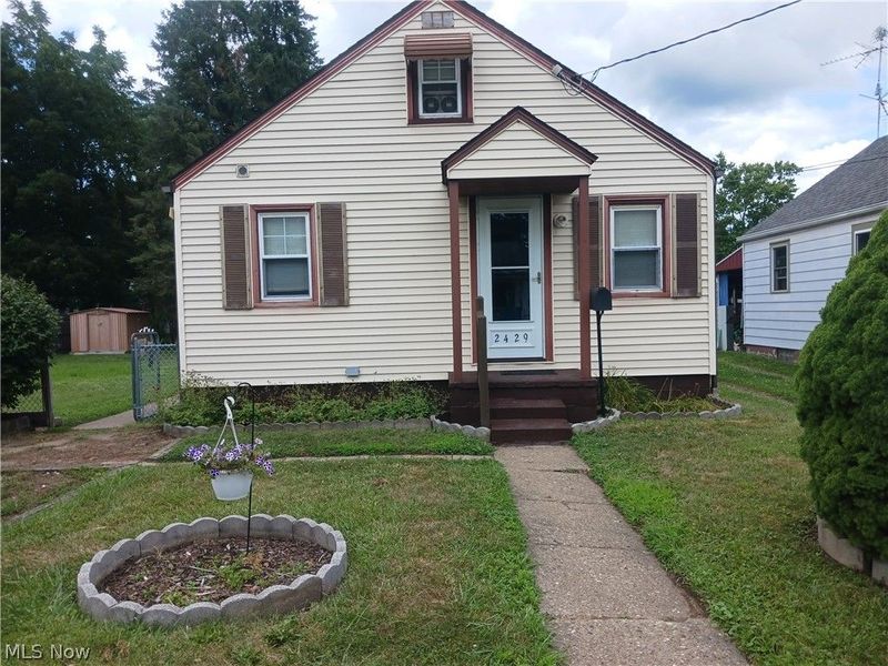 2429 22nd Street NE, Canton, OH 44705 Photo 1