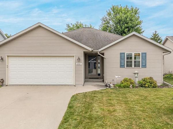 2361 INDY COURT, De Pere, WI 54115