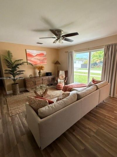 15435 SW 108th Ct, Miami, FL 33157 Photo