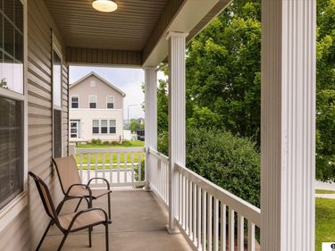 7528 N 107 Street, Omaha, NE 68122